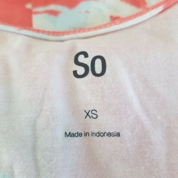 SO Scoop Neck Maxi Dress salmon floral Size XS - Picture 7 of 7